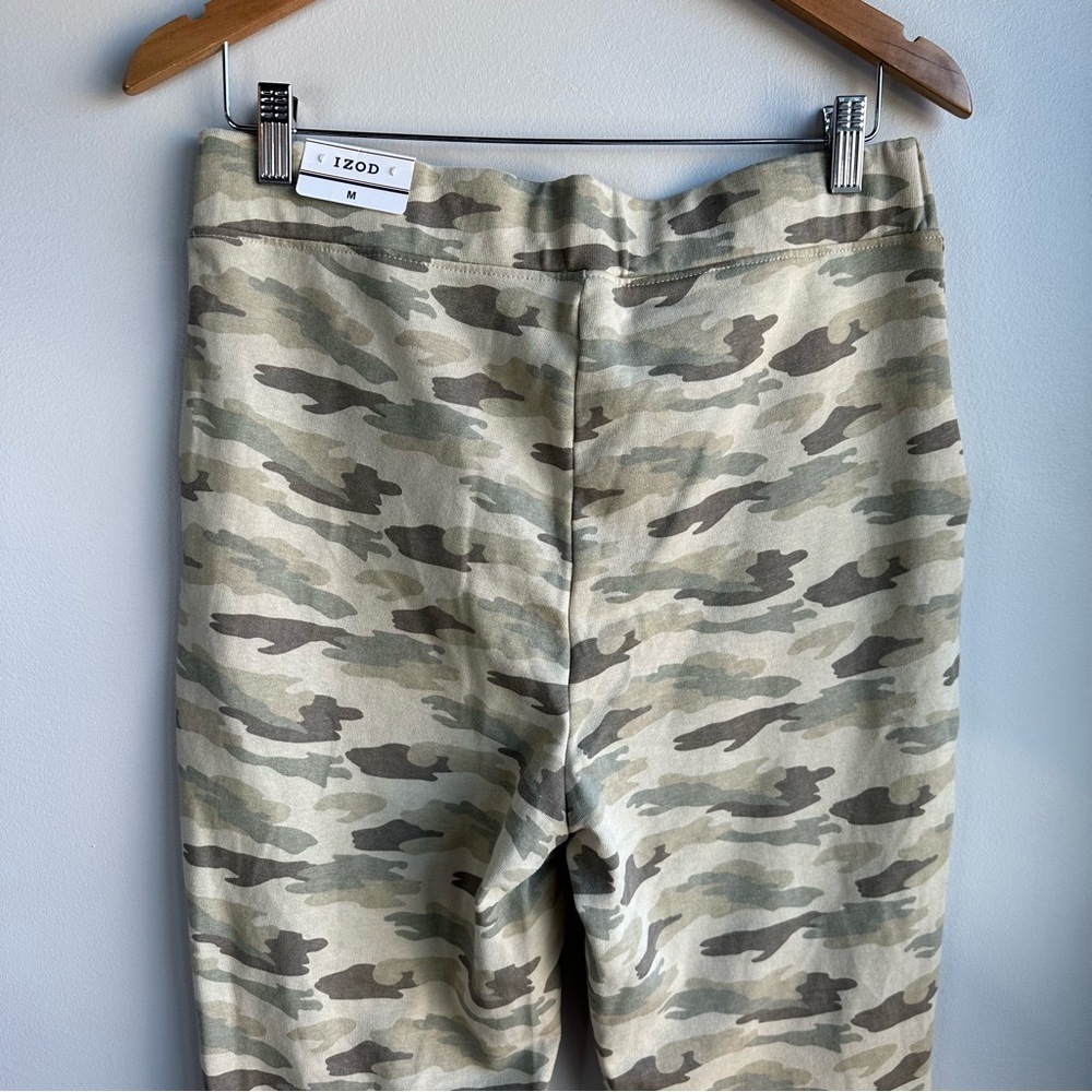 Izod lounge set camo size M/L - Picture 11 of 14